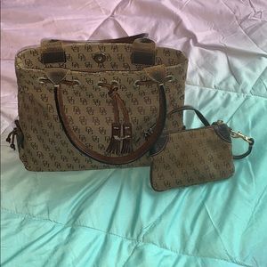 Dooney & Bourke set